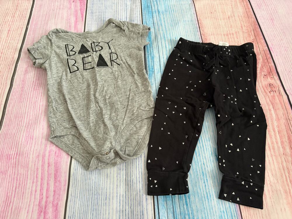 Gymboree Gray and Black Baby Bear Set 12-18 Months Layette Newborn Essentials